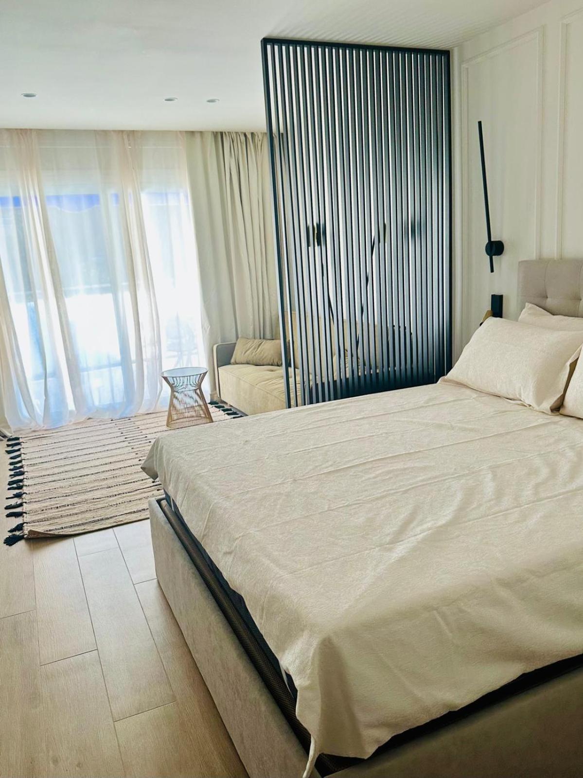 Cap Salacia Front New Appartement